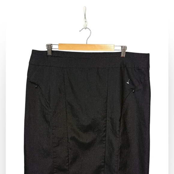 Reitmans, Plus Size Shimmering Black Skirt, 20W - Picture 3 of 7